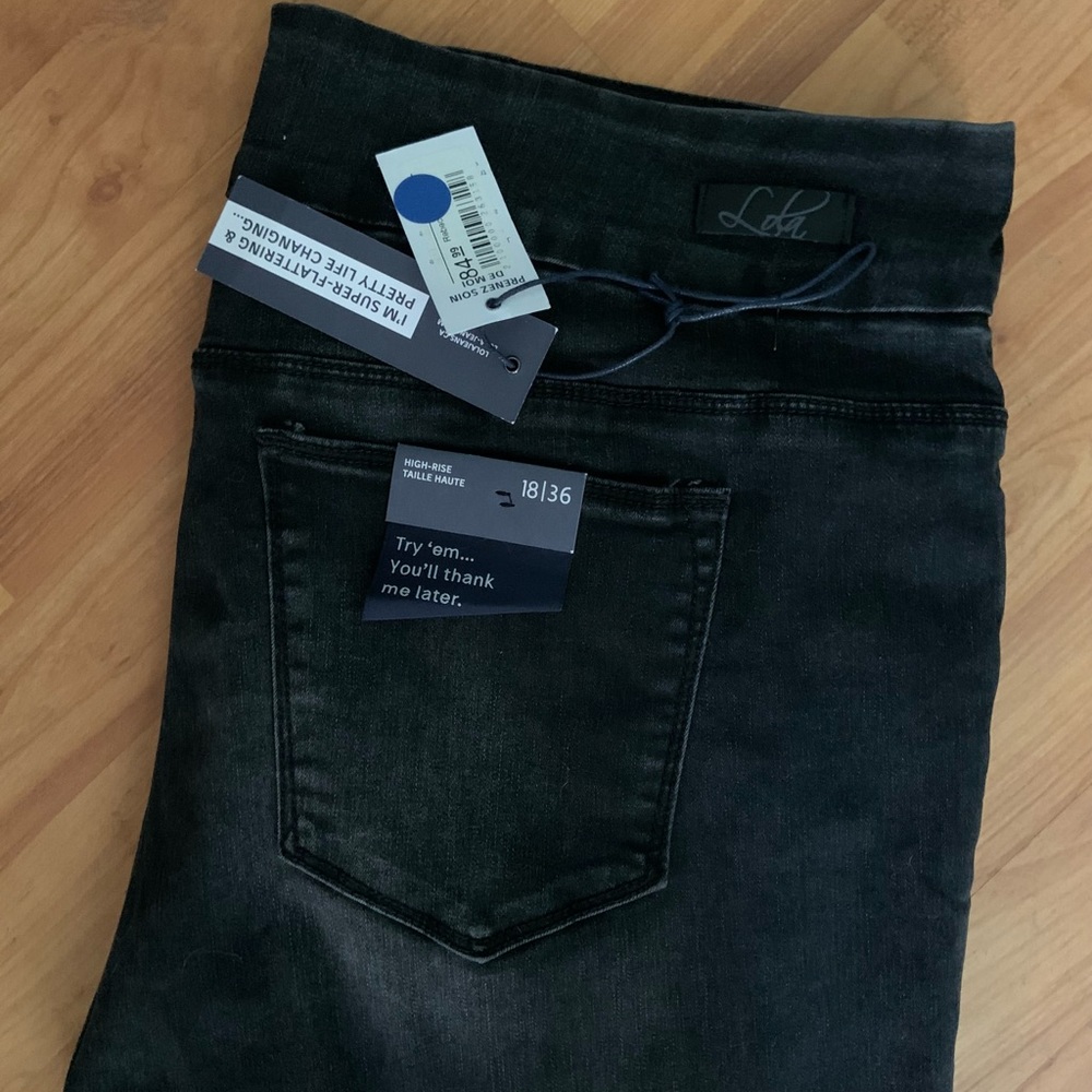 Lola Jeans - Straight leg - size 18/36